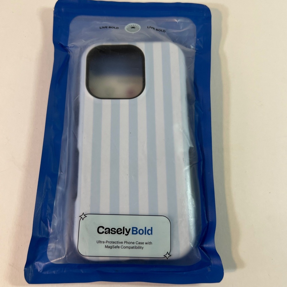 Casely Bold Striped Phone Cover & Mag Safe White Blue New iphone 15